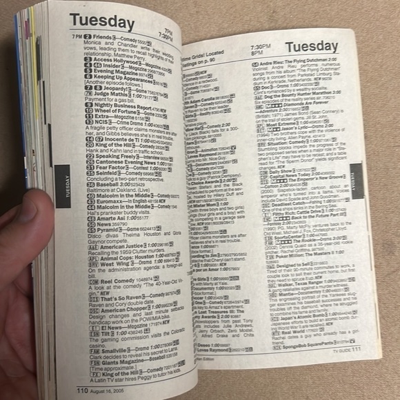 Rare - 2005 TV Guide featuring the Beatles at Shea Stadium. Paul Cover - Picture 4 of 4